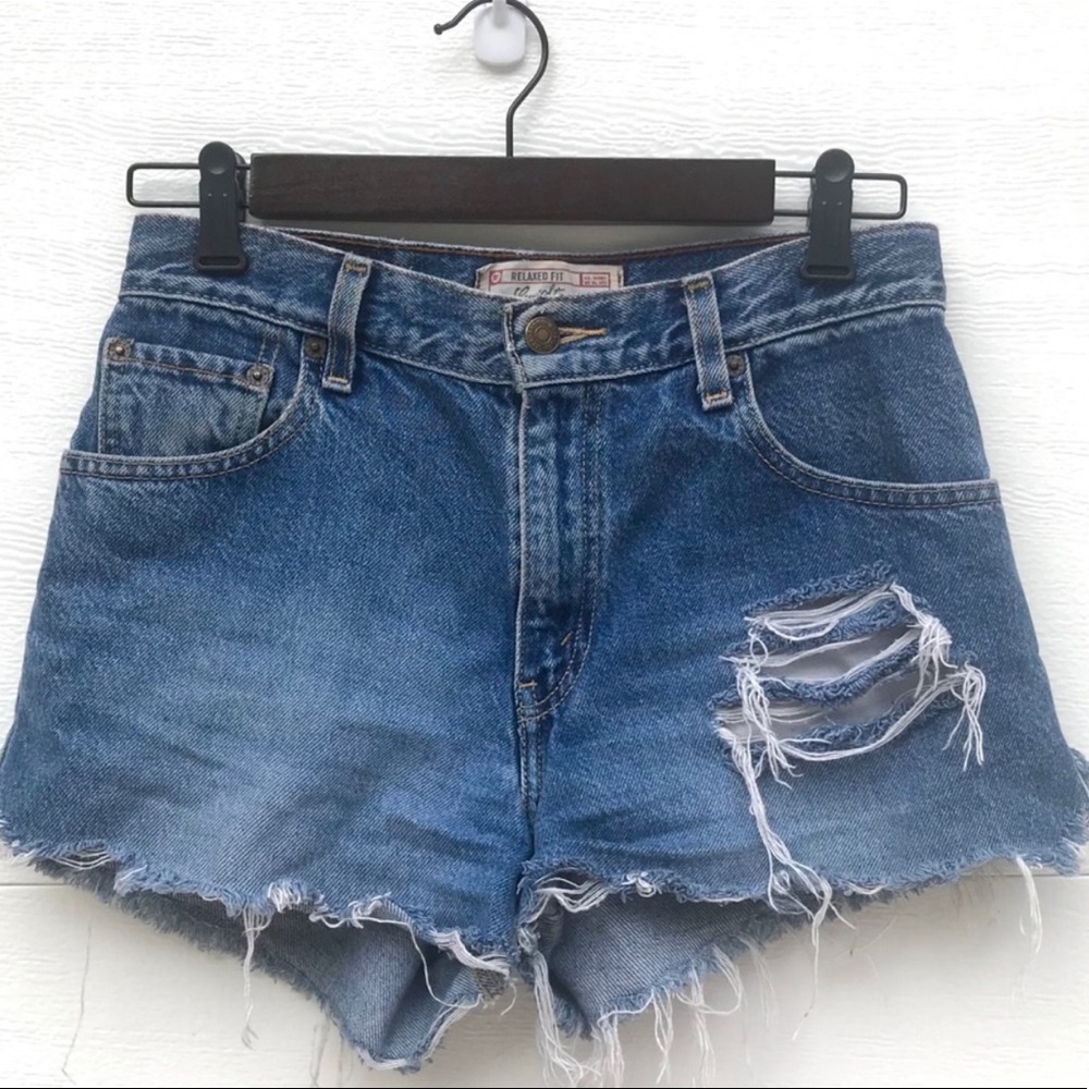 Vintage Levi’s Distressed High Rise Shorts